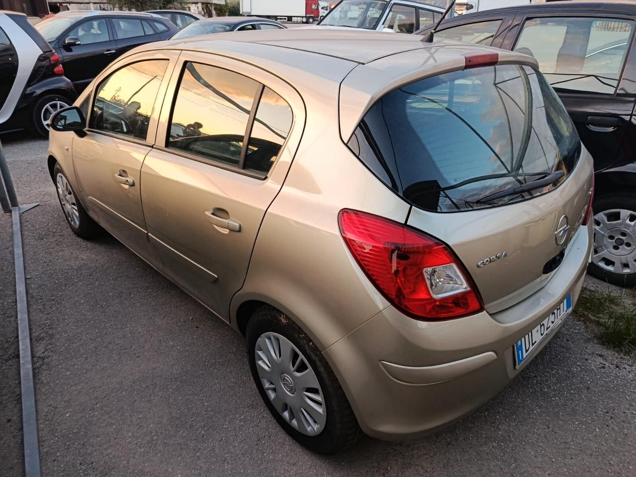 Opel Corsa 1.3 CDTI 90CV 5 porte Enjoy