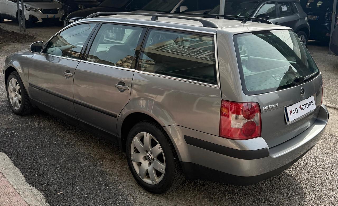 Volkswagen Passat 1.9 TDI/130 CV cat Var. H.line 2004