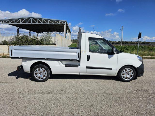 FIAT Doblo 1.6 MJT 105CV Cassonato Work-Up