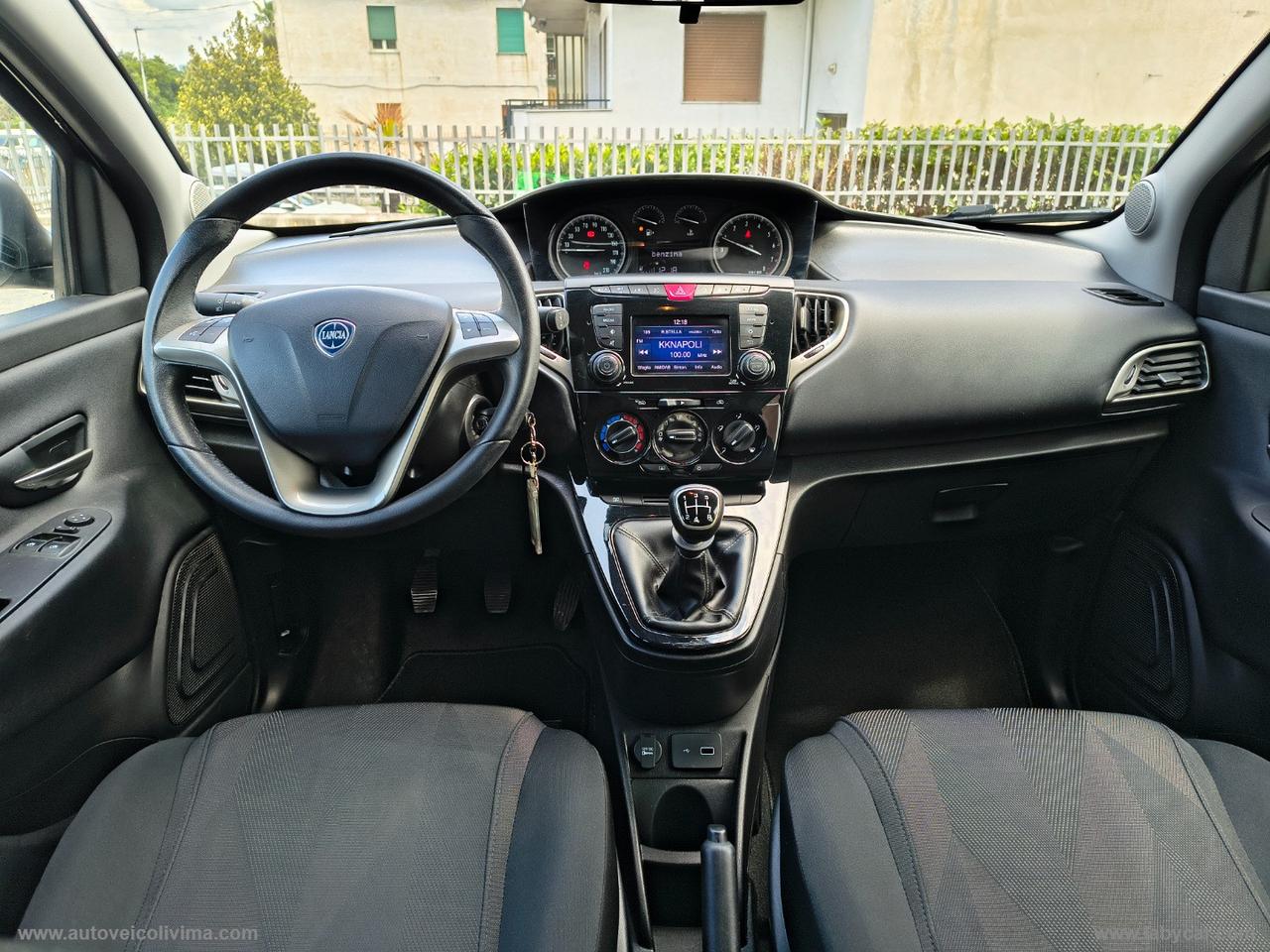 LANCIA Ypsilon 1.2 69 CV 5p. GPL Ecochic GOLD