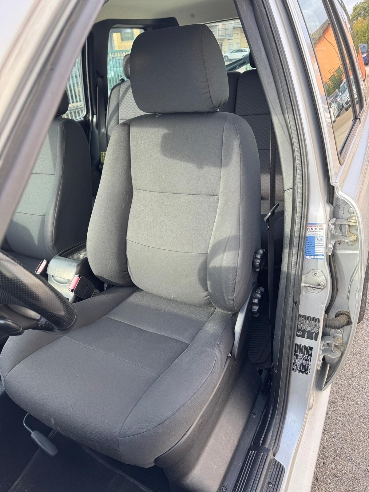 Land Rover Freelander 2.0 Td4 catena rumorosa