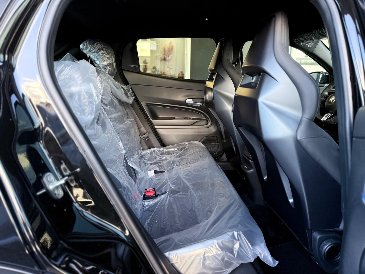 Alfa Romeo Junior 1.2 145 CV Hybrid eDCT6 Speciale