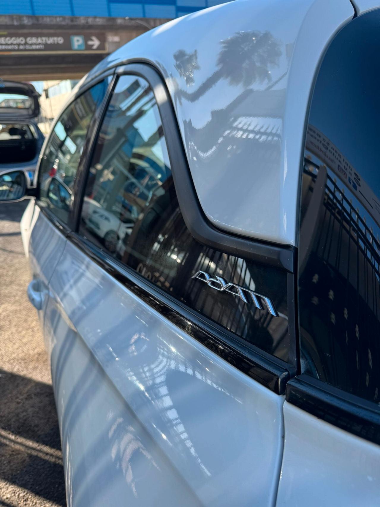 Opel Adam 1.4 87 CV GPL Tech Slam