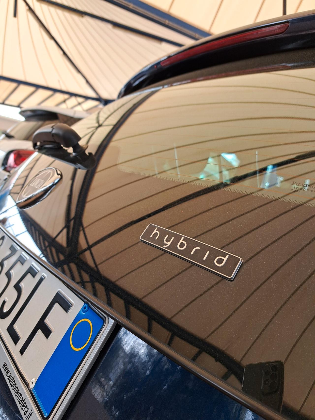 Lancia Ypsilon 1.0 FireFly 5 porte S&S Hybrid Ecochic Gold