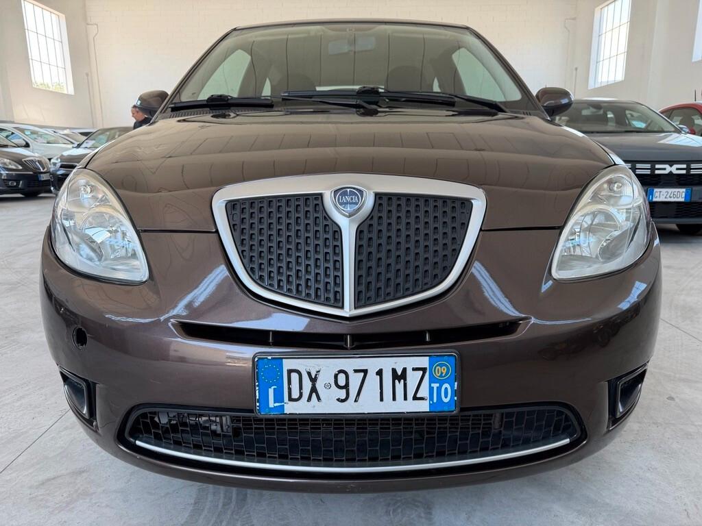 Lancia Ypsilon 1.2 Oro
