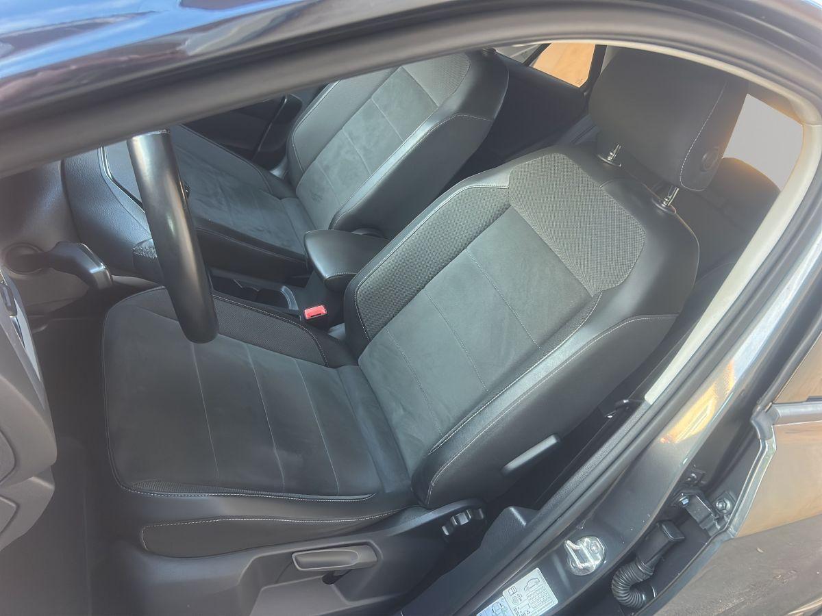 VOLKSWAGEN - T-Roc - 2.0 TDI 116CV SCR R-Line