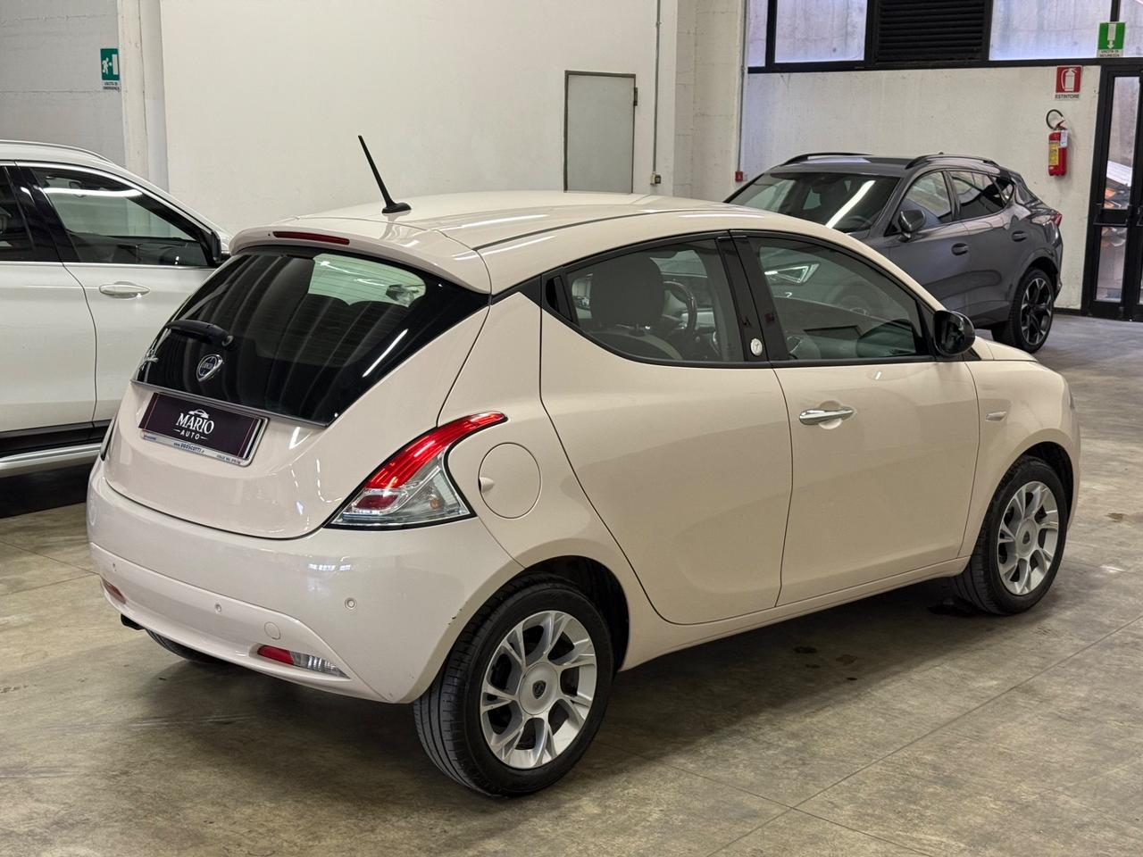 Lancia Ypsilon 1.2 69 CV 5 porte 30th Anniversary