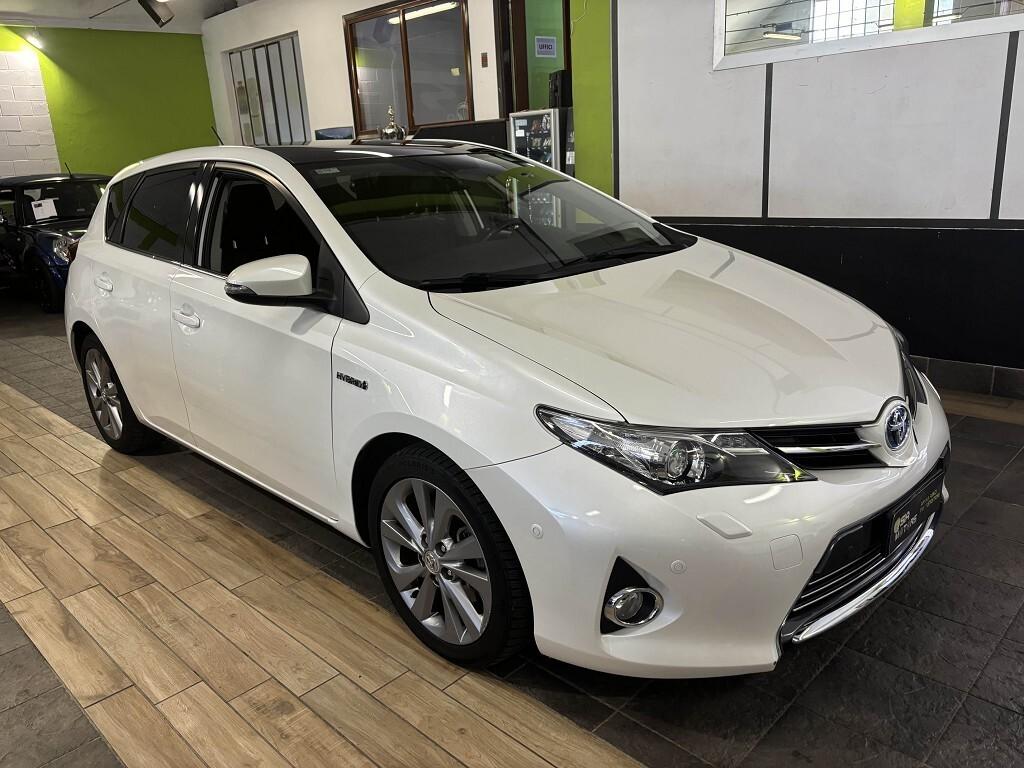 TOYOTA AURIS HYBRID 1.8 EXECUTIVE