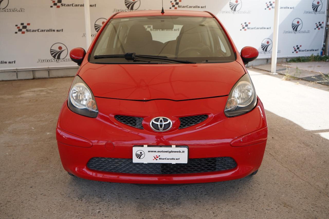 Toyota Aygo 1.0 12V VVT-i 3 porte Sol