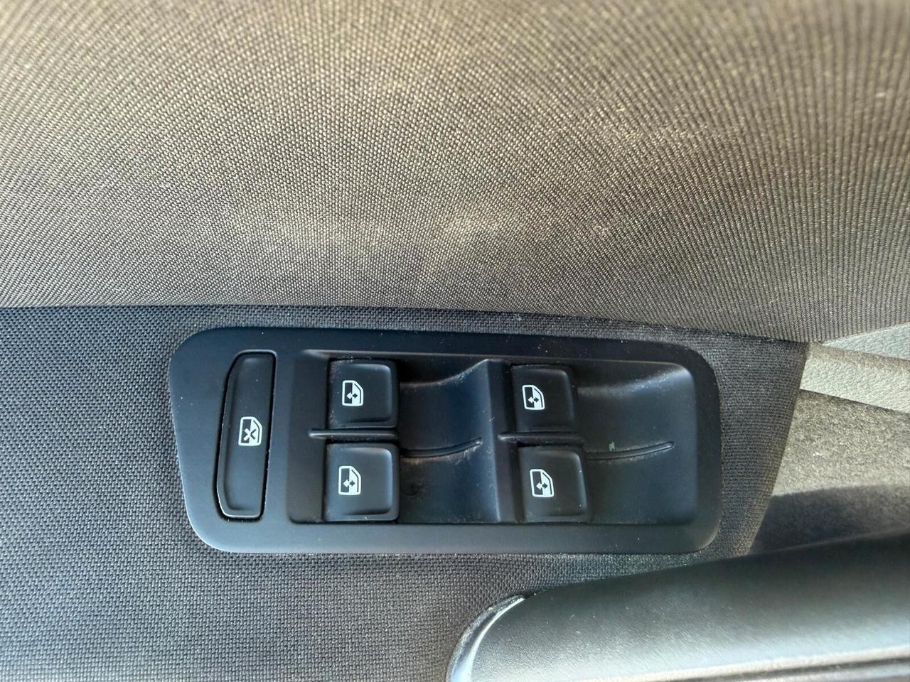 Volkswagen Golf Variant 1.6 TDI 115 CV Business BlueMotion Technology