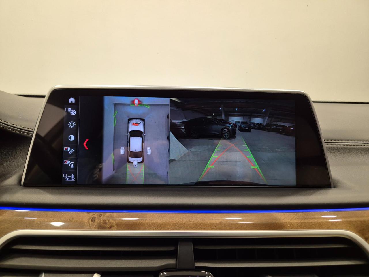 BMW 730 d Luxury auto - ACC/Lim - Cam 360 - Tetto - 4 RUOTE STERZANTI