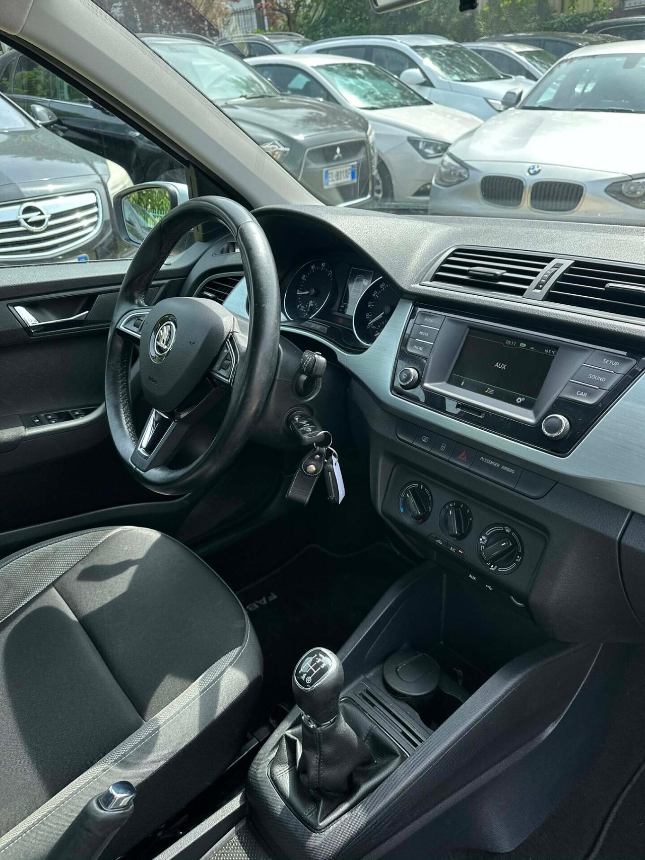 Skoda FABIA MPI 75CV 5P. STYLE KMCERT GARANZ