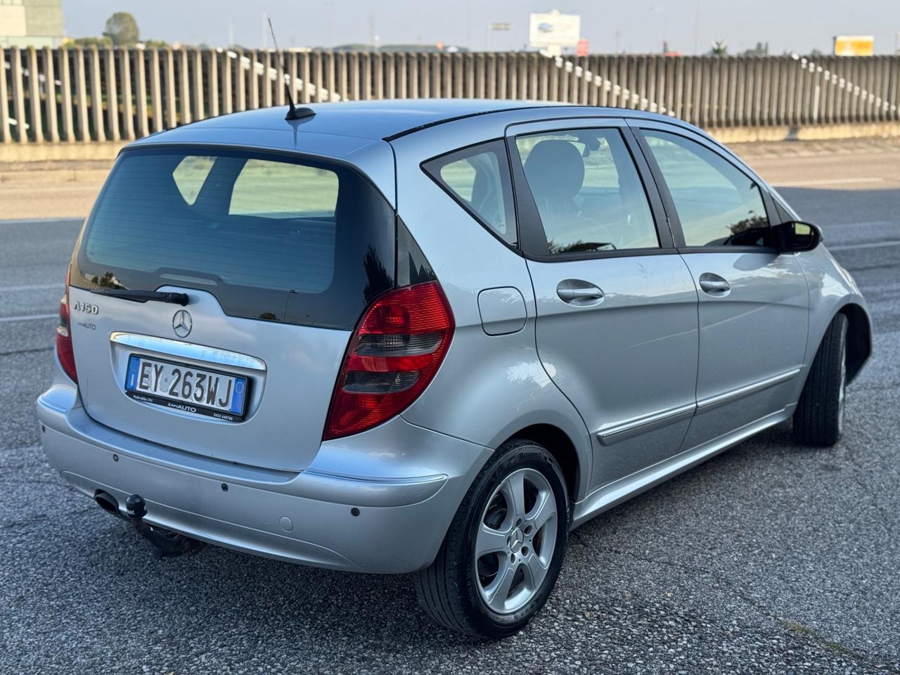 Mercedes A 150 Avantgarde gpl gancio traino
