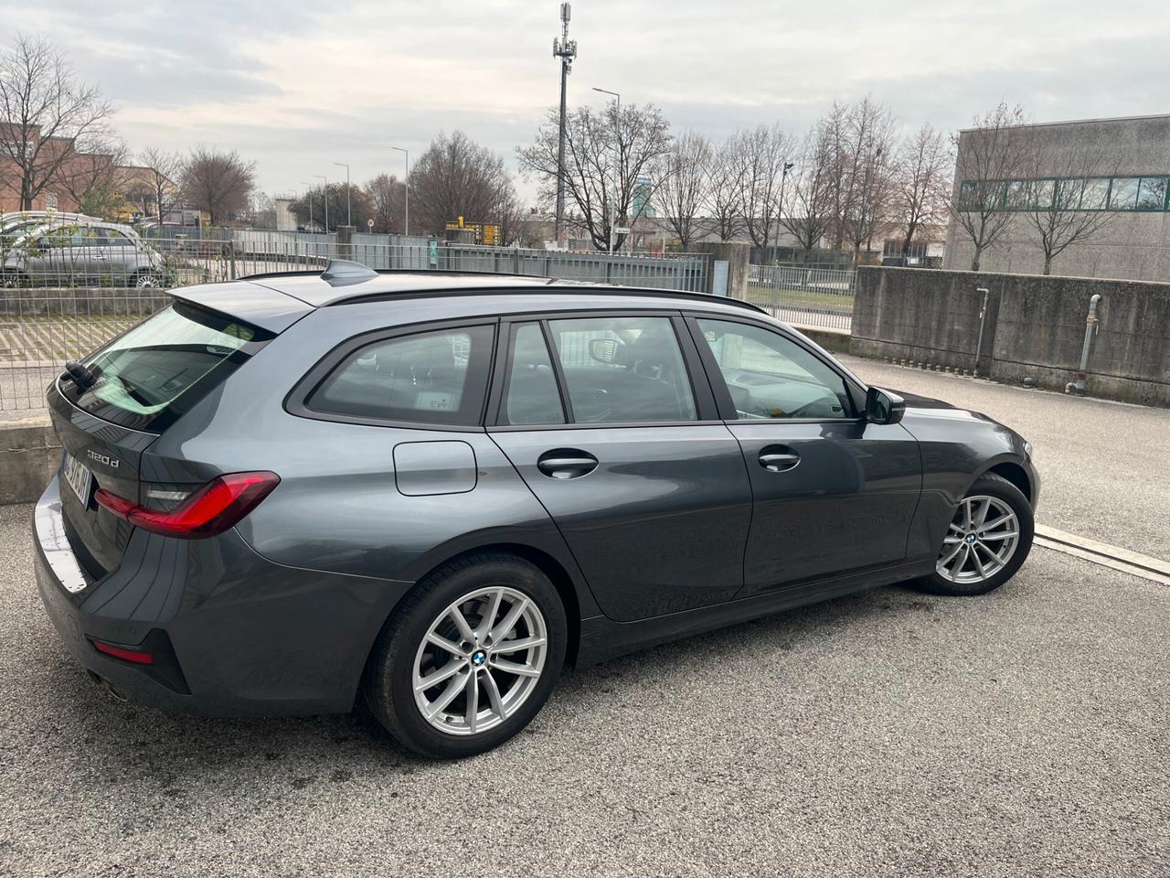 Bmw 320 320d 48V Touring Business Advantage