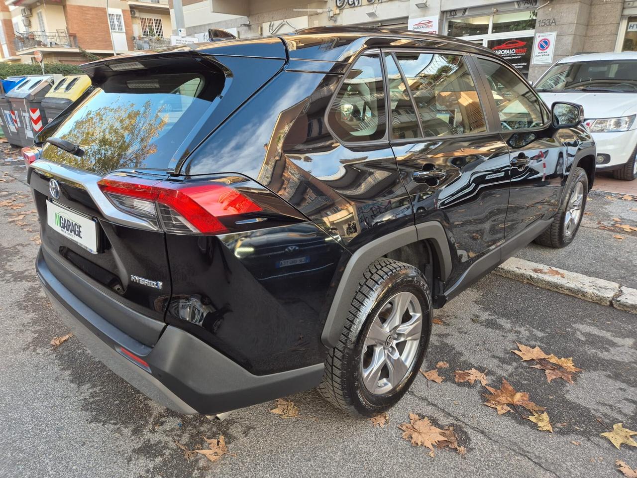 Toyota RAV 4 2.5 HV (218CV) E-CVT Business - NO OBBL. FINANZ.