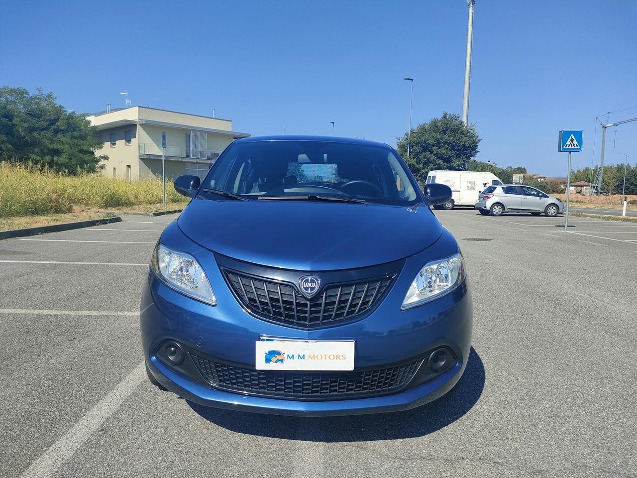 LANCIA Ypsilon 1.0 Firefly Hybrid Silver s&s 70cv