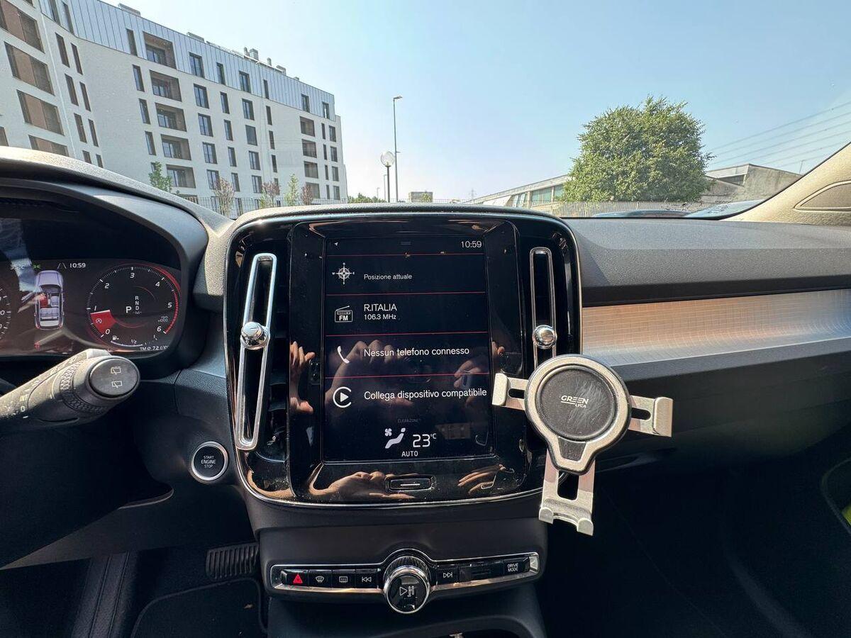 Volvo XC40 2.0 d3 Momentum auto my21