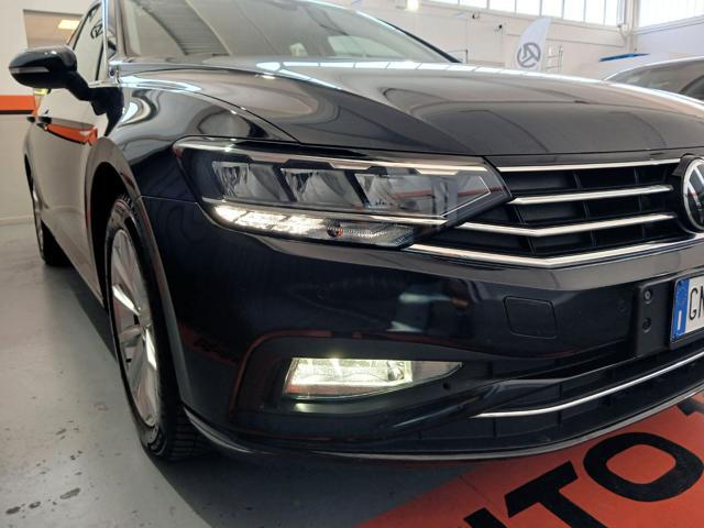 VOLKSWAGEN Passat Variant 2.0 TDI DSG Business + KM SOLO AUTOSTRADA!!!