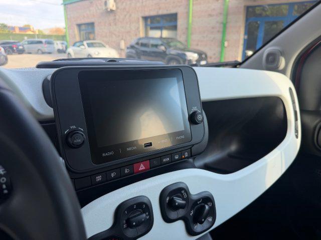 FIAT Pandina 1.0 70CV HYBRID SENSORI PARCH. NAVIGATORE