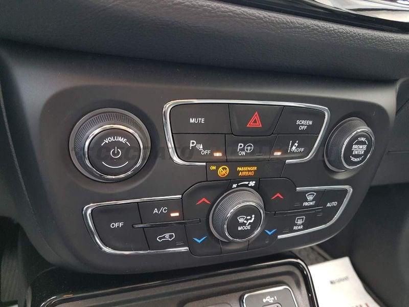 Jeep Compass Compass 1.3 turbo t4 Limited 2wd 150cv ddct my20