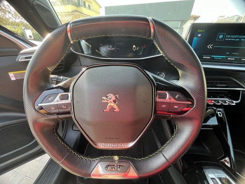 Peugeot 2008 e-2008 GT 100kW