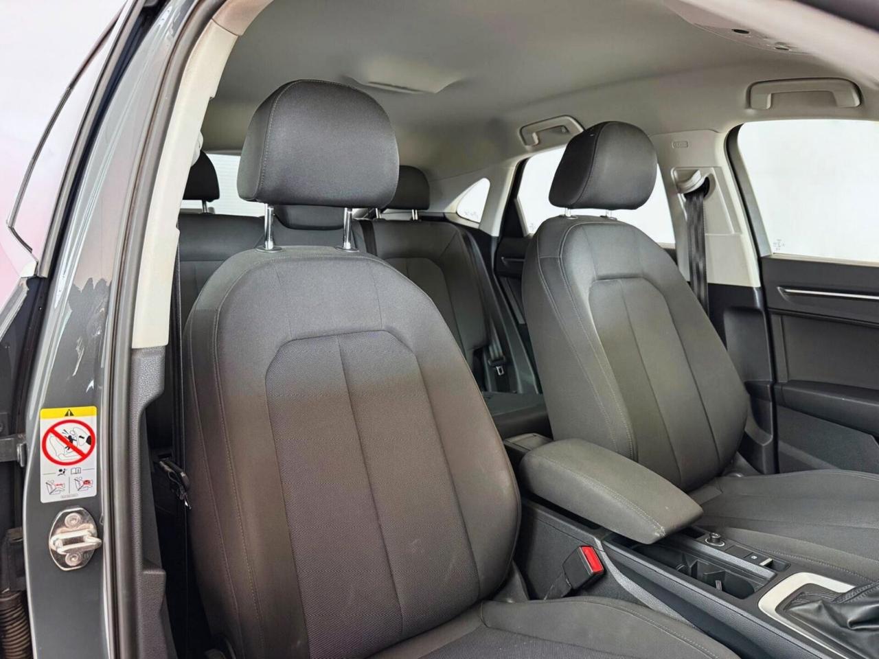 Audi Q3 35 TDI S tronic Business