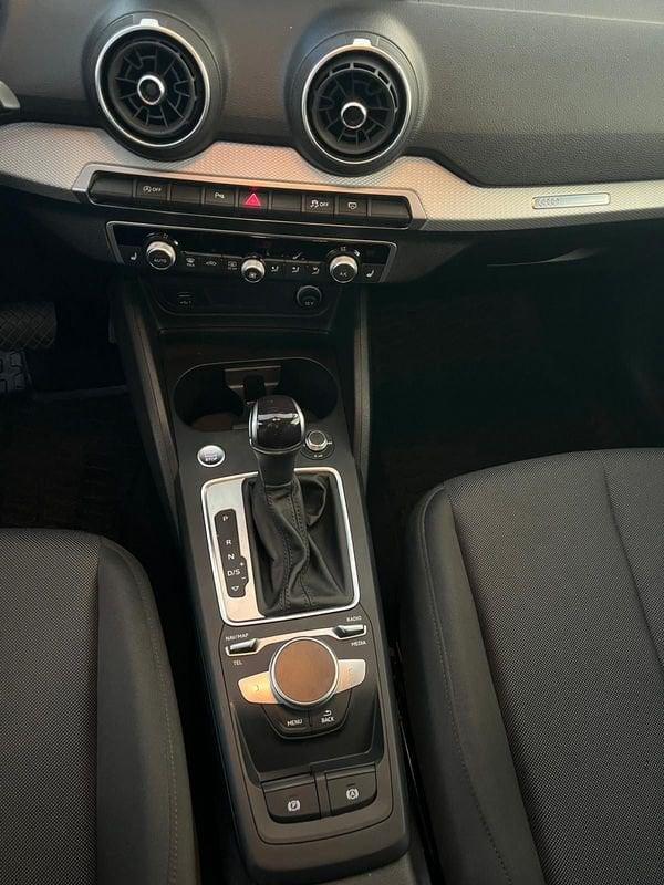 Audi Q2 Q2 35 TFSI S tronic Business Advanced