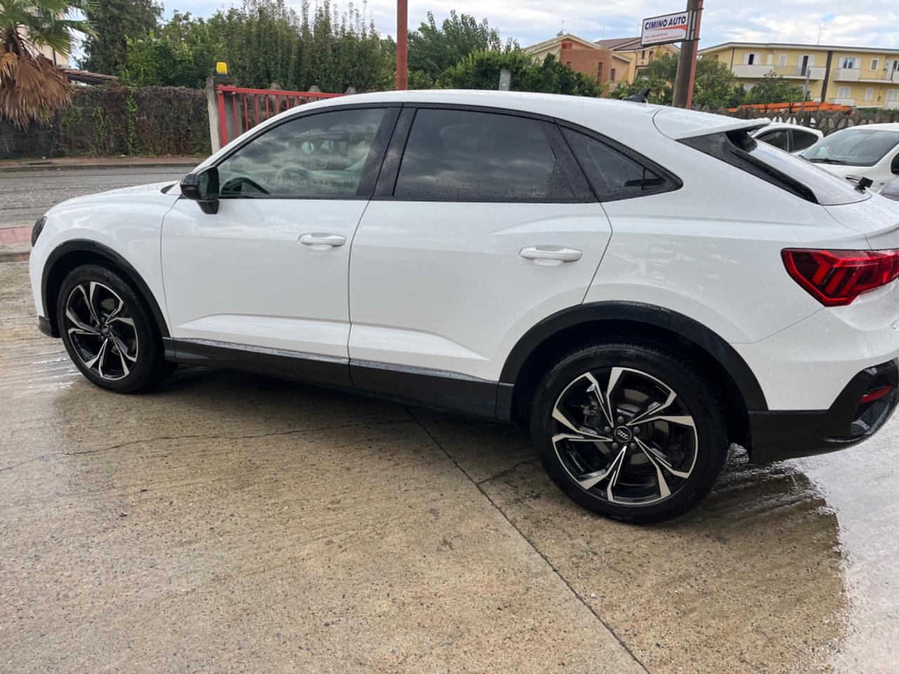 Audi Q3 35 TDI S tronic Business Advanced