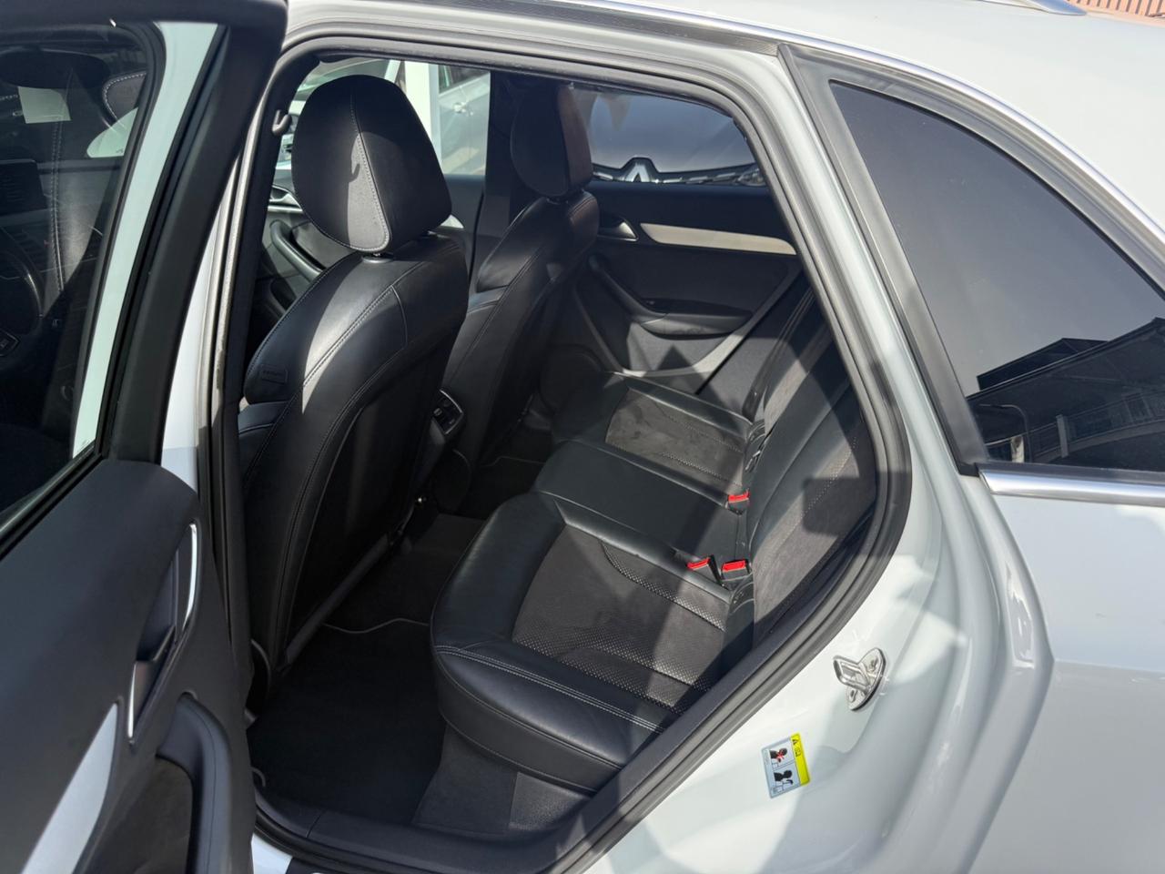 Audi Q3 2.0 tdi 177cv S-Line S-Tronic Quattro
