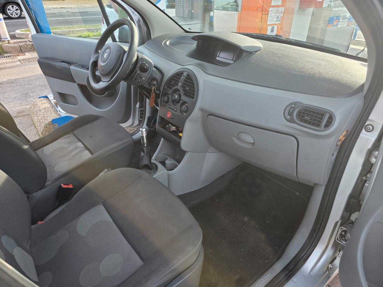 Renault Modus 1.5 dCi 85Cv con 147.000km Neopatentati ok