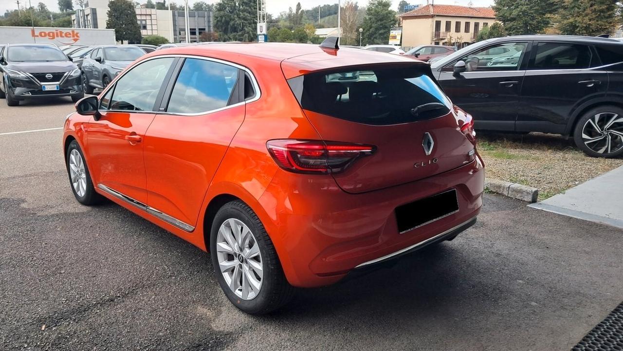 Renault Clio Hybrid E-Tech 140 CV 5 porte Intens GE023