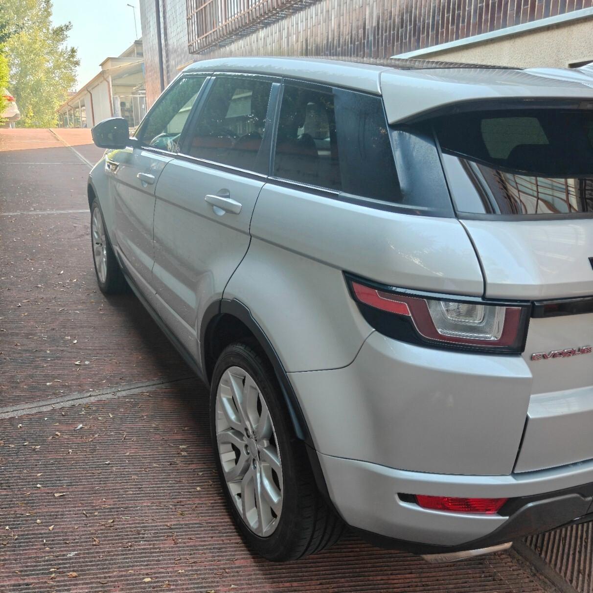 Land Rover Range Evoque 2.0 TD4 180 CV 5p. Autobiography