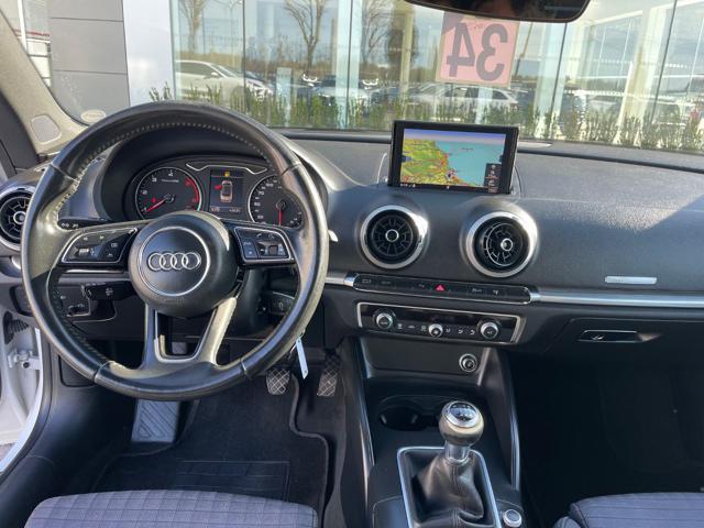 AUDI A3 Cabrio 1.6 TDI 116 CV Design