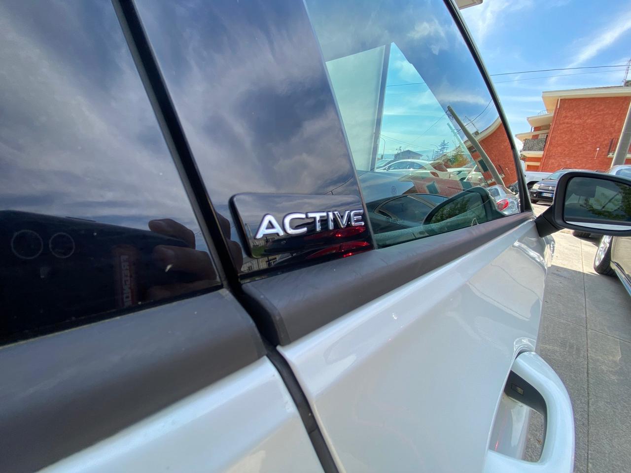 Volkswagen Golf VIII 2.0 TDI SCR Active 116cv