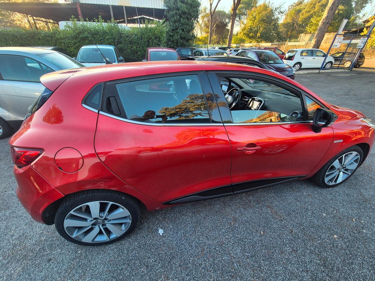 Renault Clio dCi 8V 90CV EDC Start&Stop 5 porte Energy Intens