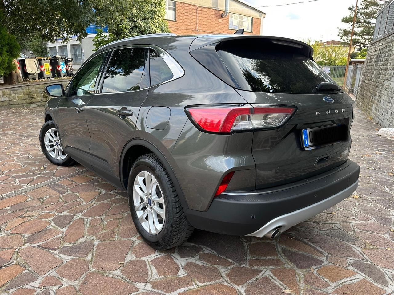 Ford Kuga 2.0 TDCI 120 CV S&S 2WD Business neopatentato