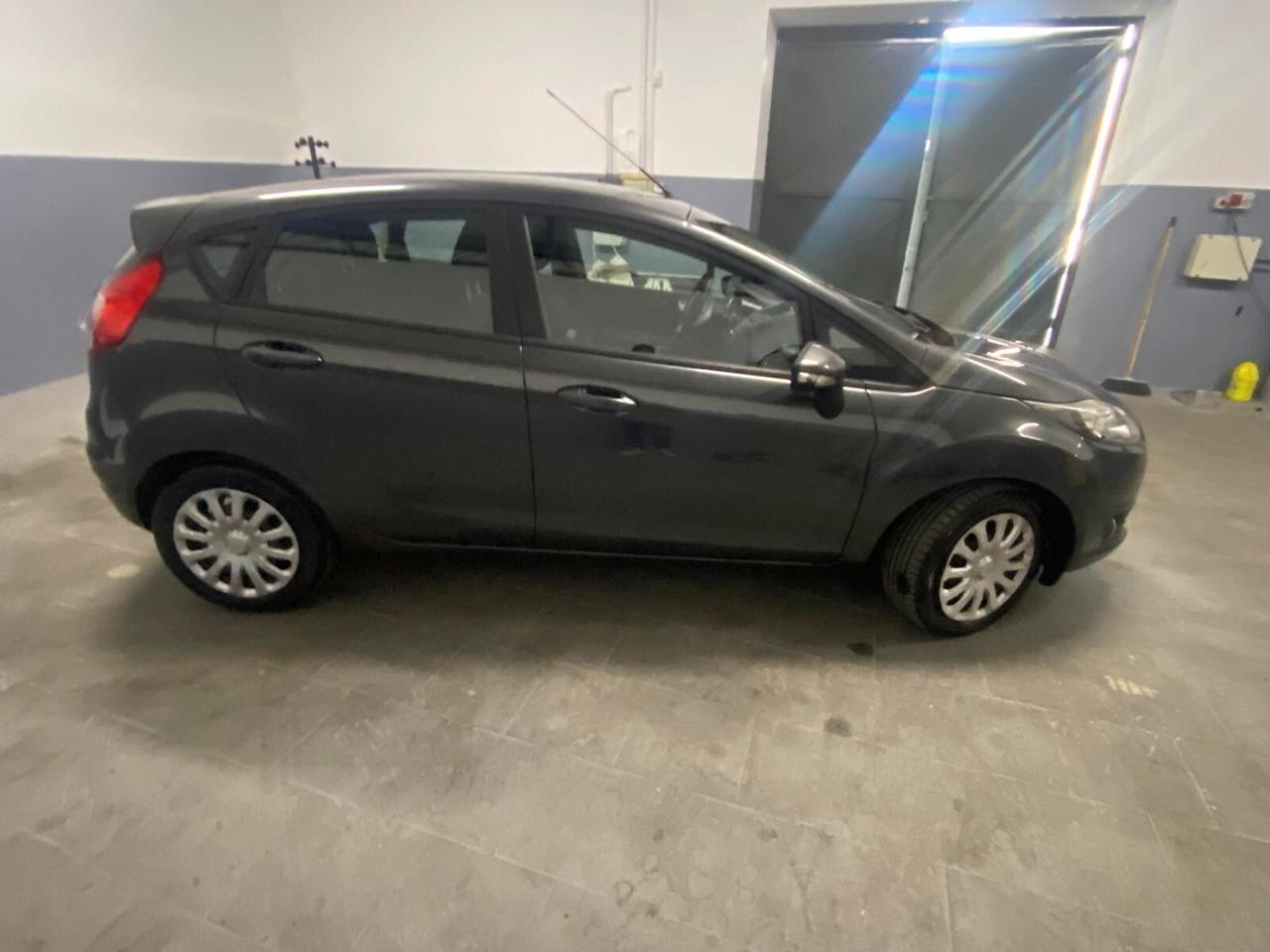 Ford Fiesta 1.5 TDCi 75CV 5 porte /solo 128.000km