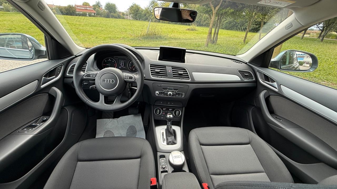 Audi Q3 2.0 TDI 120 CV S tronic Business