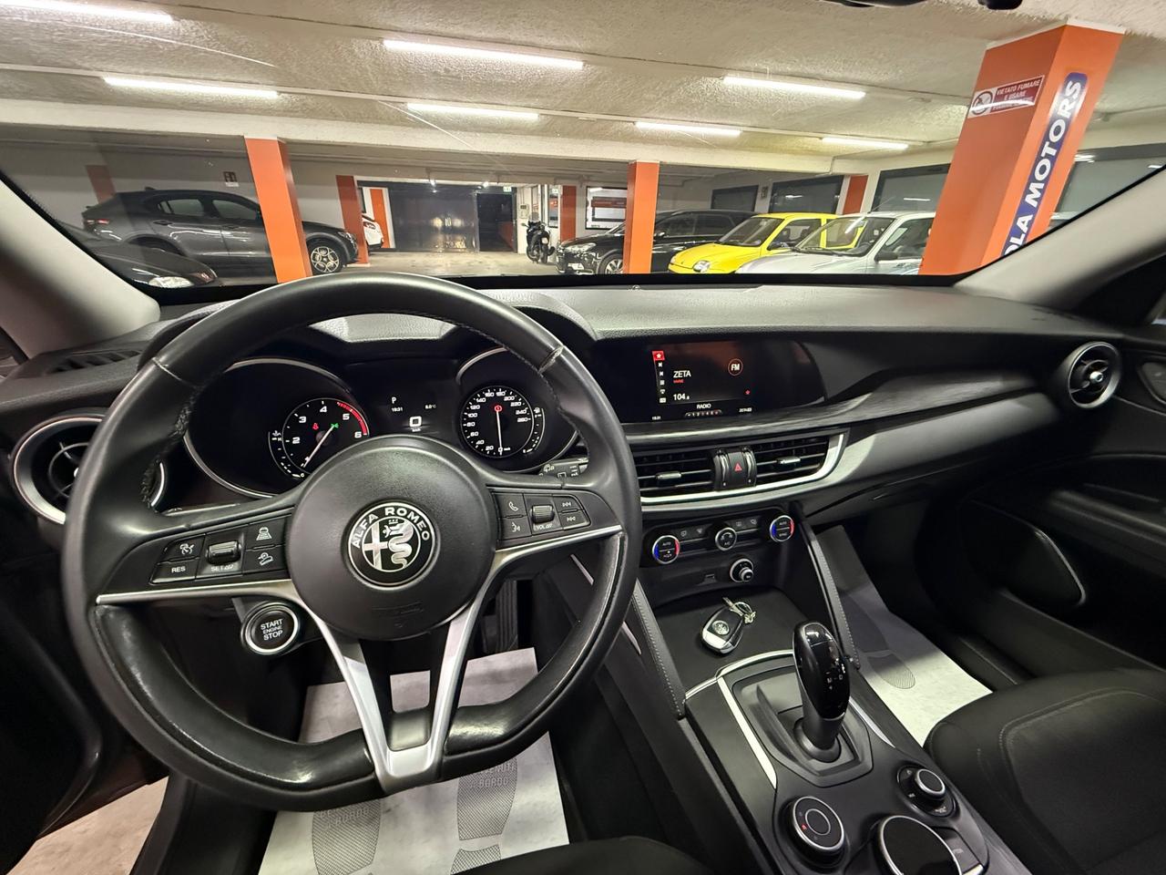 Alfa Romeo Stelvio 2.2 Turbodiesel 160 CV AT8 RWD Business