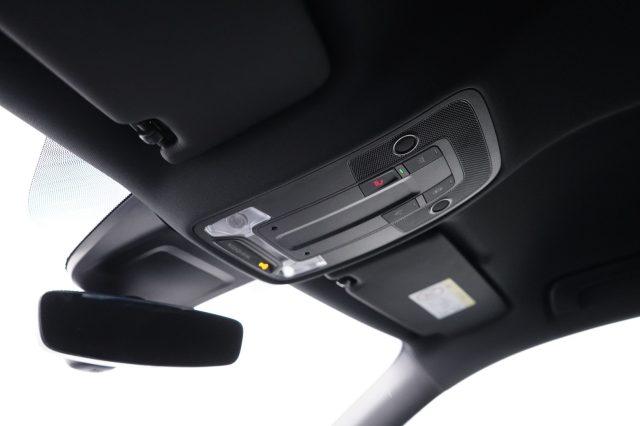 AUDI Q2 30 TDI 116cv S Line Edition Identity Black