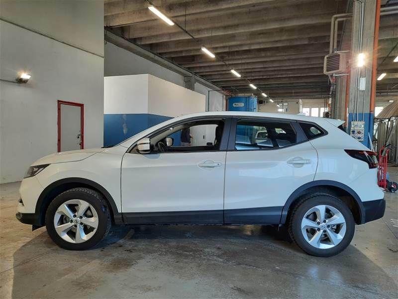 NISSAN QASHQAI 1.5 dCi 115 Business DCT