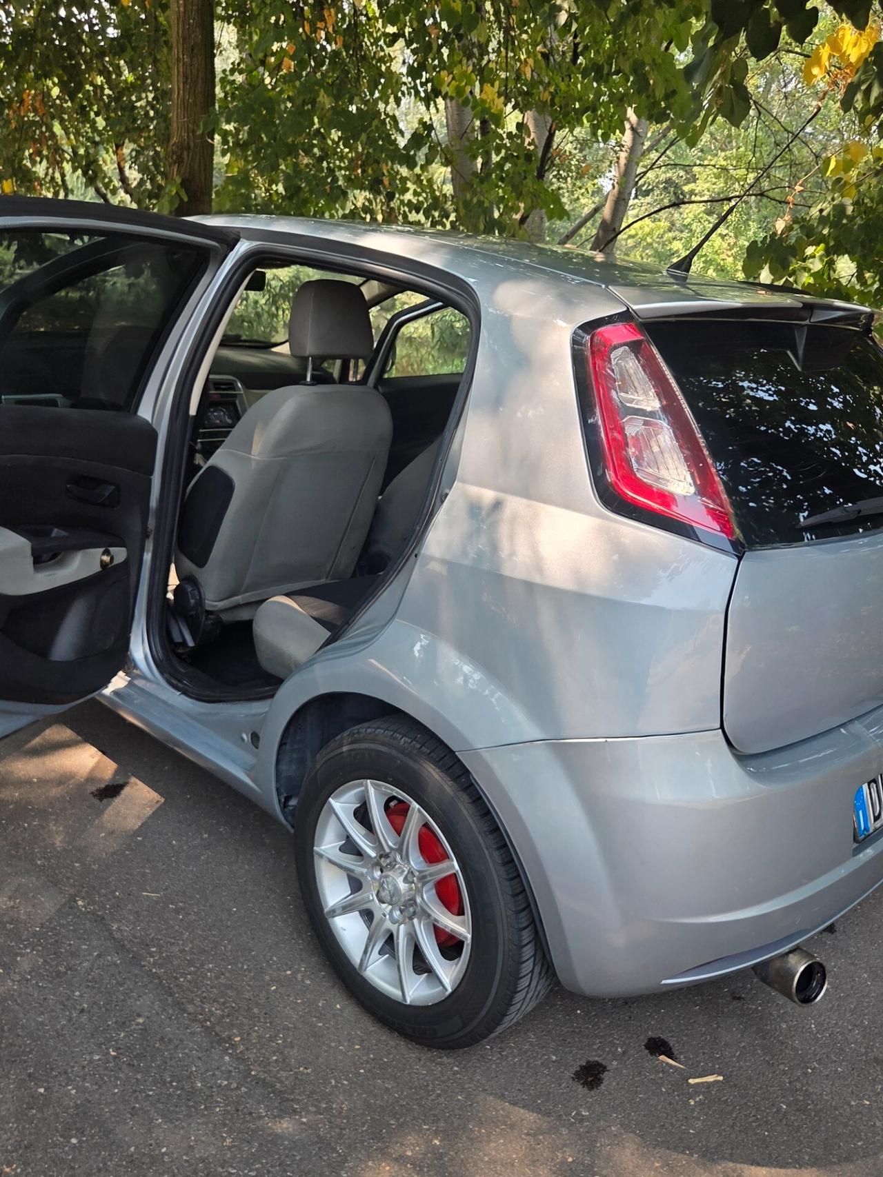 Fiat Grande Punto 1.3 MJT 75 CV 5 porte Active