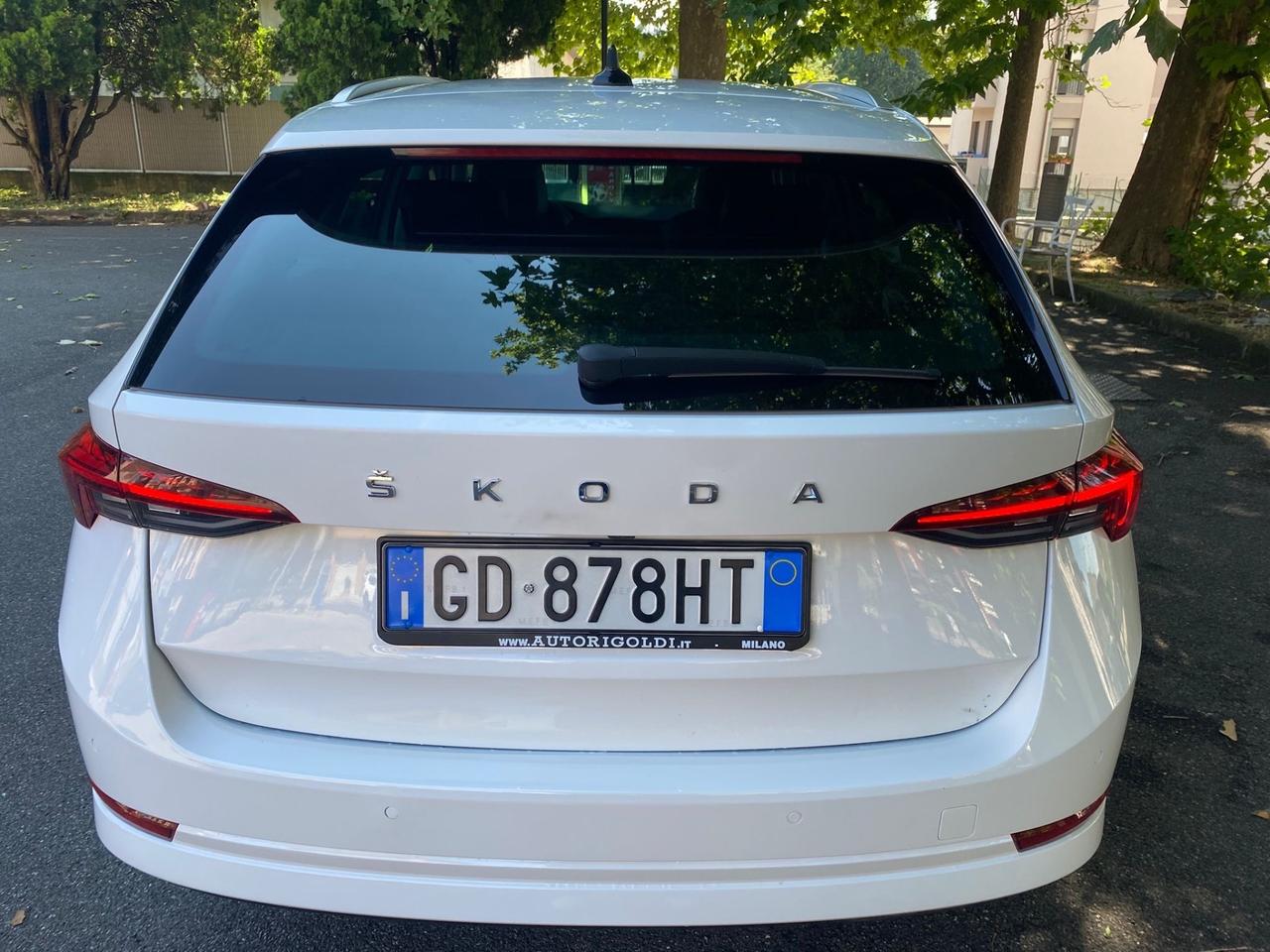 Skoda Octavia 2.0 TDI EVO SCR Wagon Executive