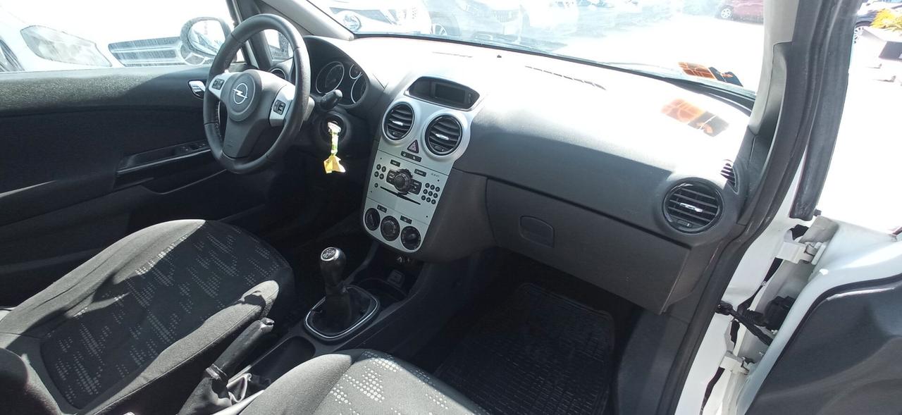 Opel Corsa 1.2 130 mila km