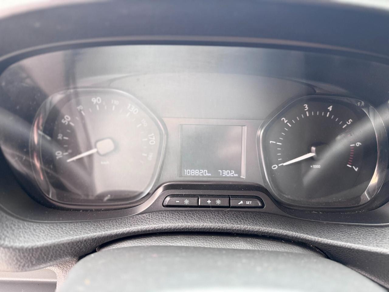 Citroen Jumpy 2.0 BlueHDi 120 S&S PL-SL-TN-DC Furg. XL Comfort Plus