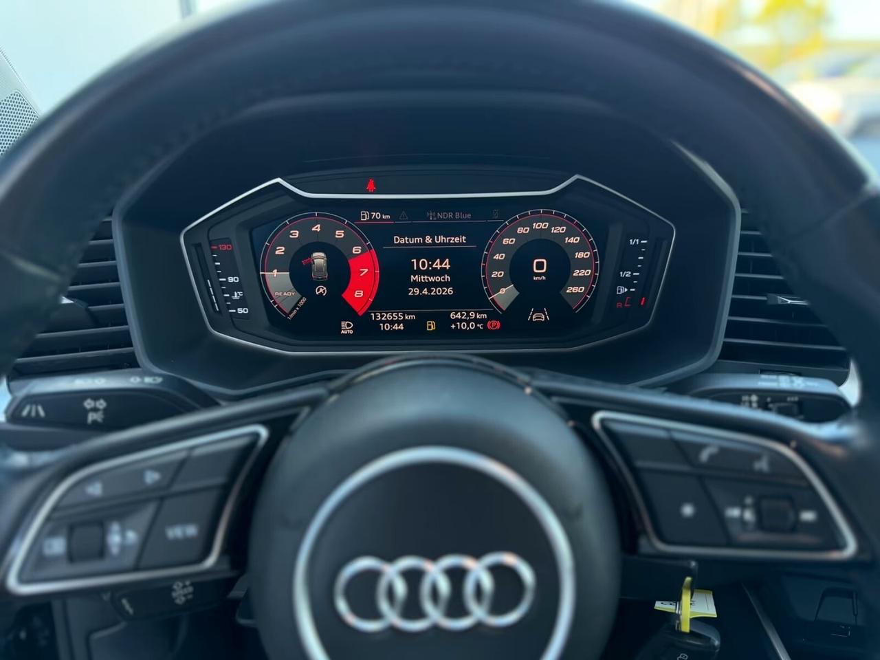 Audi A1 Sportback 30 TFSI advanced Virtual