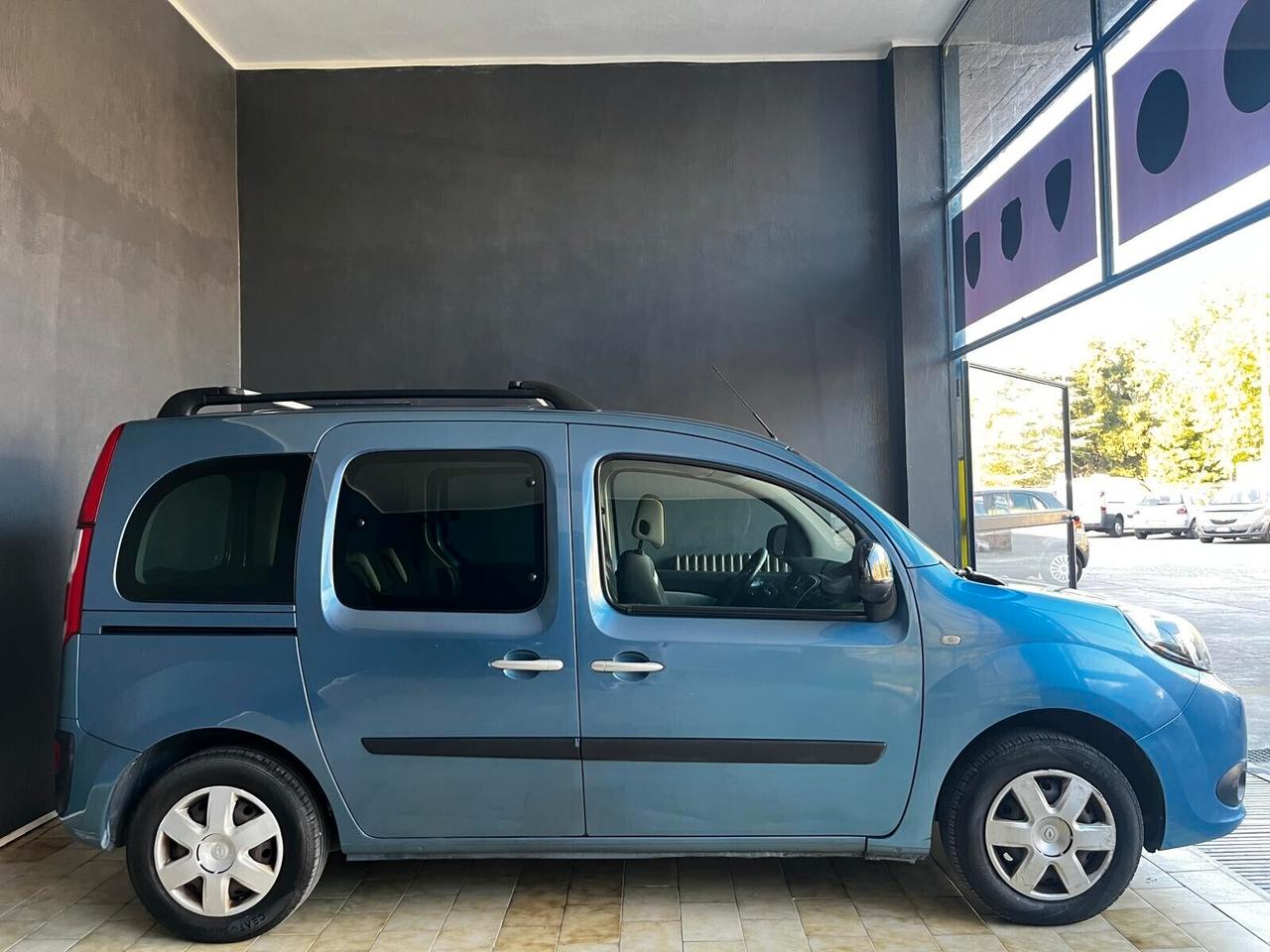 Renault Kangoo 1.5 dCi 90CV 5 porte Stop & Start Extrem 90 cv 66 kw revisione 01/2027