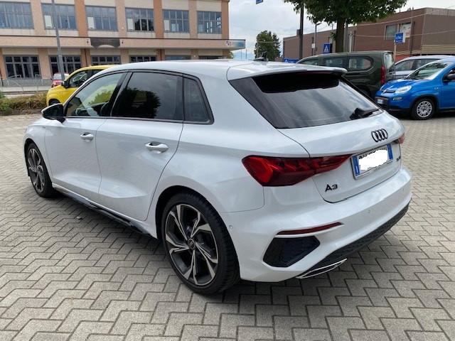 Audi A3 Sportback 35 2.0 tdi S line s-tronic matrix solo 37000km