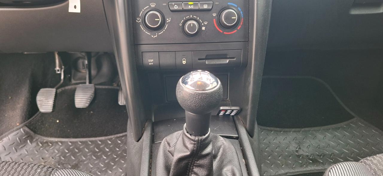 Peugeot 207 1.4 8V 75CV 3p. Energie Sport ECO GPL