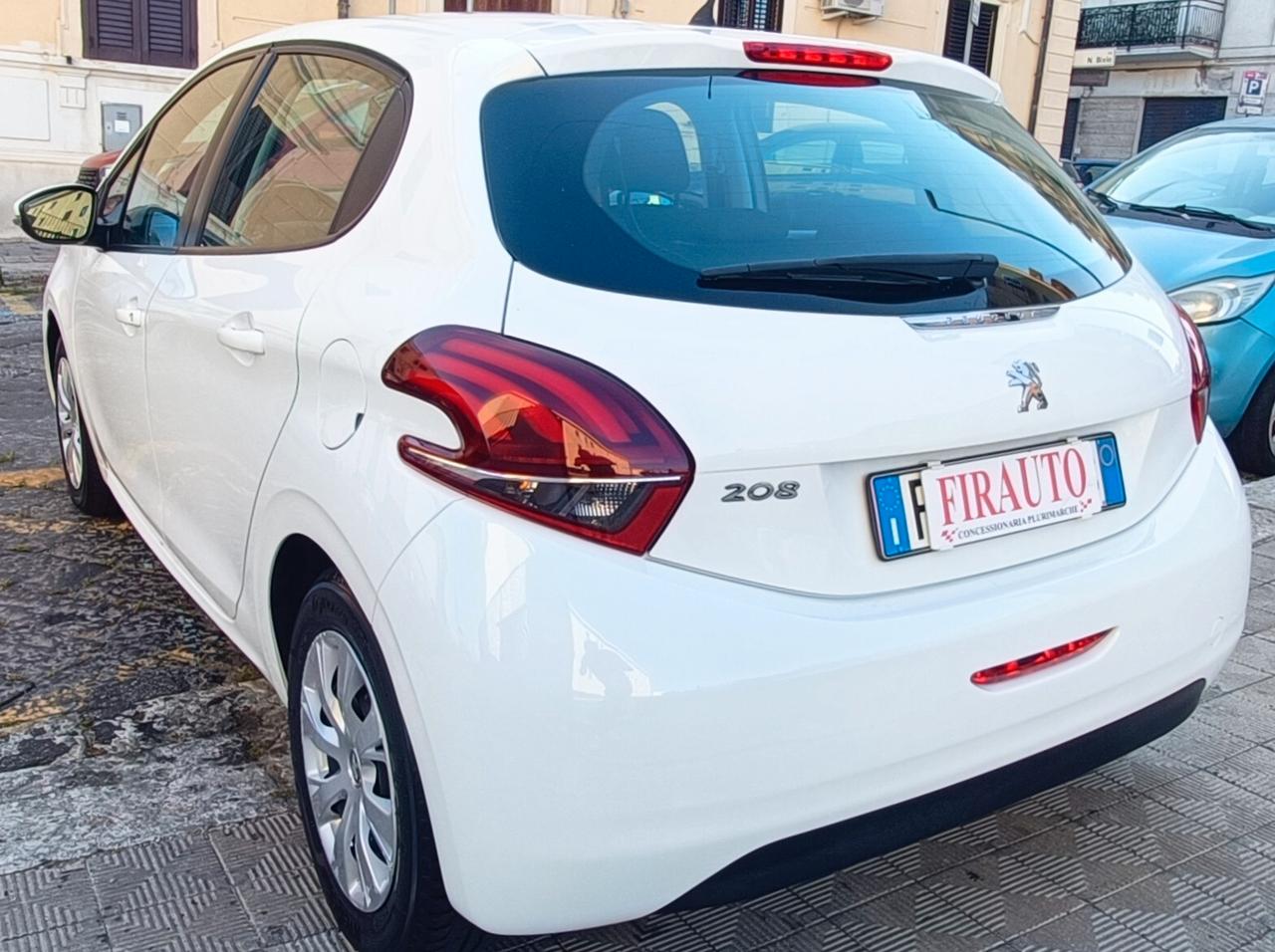 Peugeot 208 BlueHDi 75 5 porte Allure